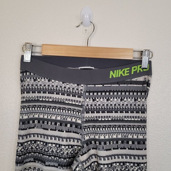 Nike Pro Warm 8 Bit Fair Isle Tights Medium - Picture 3 of 10